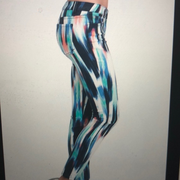 $25 - Picture 2 of 8